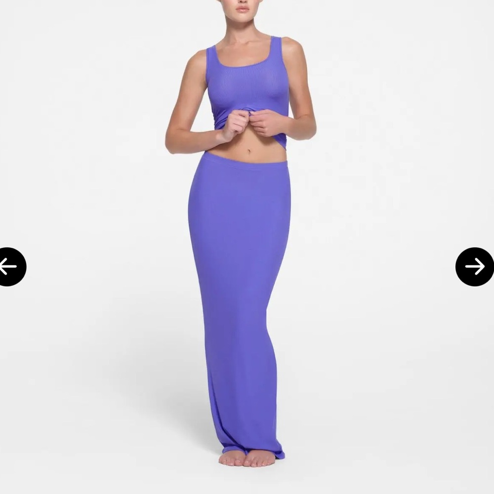 SKIMS NWT Tanzanite Maxi tube Skirt medium